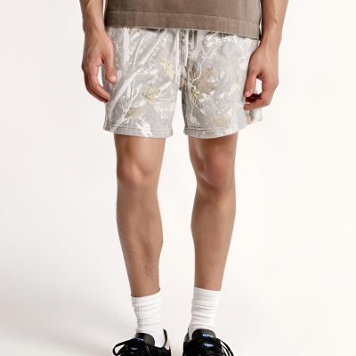 Camo Sweats Shorts for Men Women Elastic Waist Drawstring Camouflage Workout Shorts Maple Leaf Athletic Gym Shorts