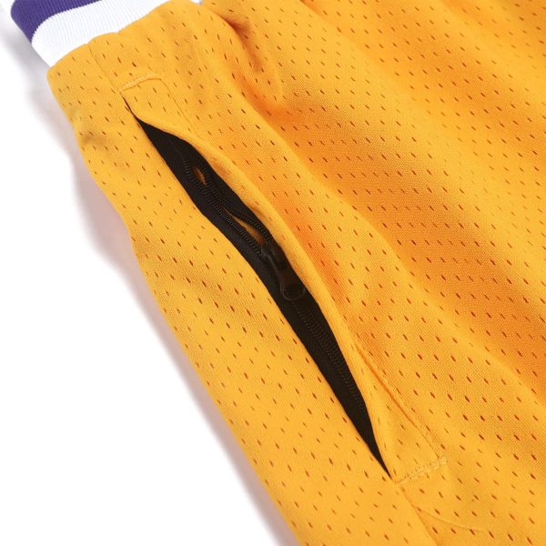 81DBwvsbxUL.jpg DEHANER Men's Basketball Shorts with Zip Pockets for Workout Gym Sports, Featuring Breathable Mesh Fabric